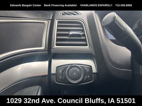 Used 2017 Ford Explorer XLT w/ Equipment Group 201A FWD image 20