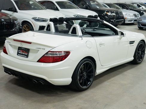 Used 2014 Mercedes-Benz SLK 55 AMG image 21