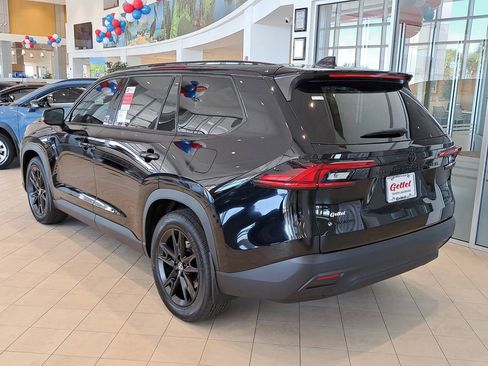 New 2026 Toyota Grand Highlander Nightshade Edition image 4