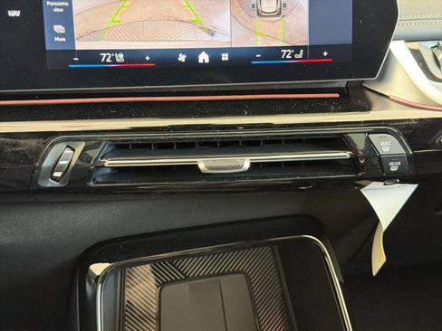 New 2026 BMW X1 xDrive28i w/ Technology Package AWD/4WD image 19