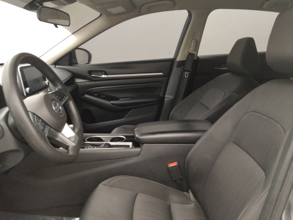 Used 2021 Nissan Altima 2.5 SV FWD image 17