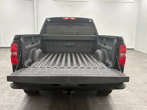 Used 2019 Chevrolet Silverado 1500 LT w/ All Star Edition AWD/4WD image 7