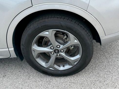 Certified 2024 Ford Escape ST-Line AWD/4WD image 7