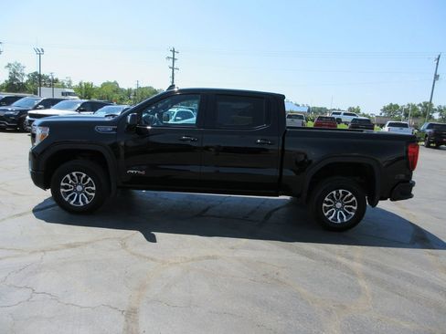Used 2021 GMC Sierra 1500 AT4 w/ AT4 Preferred Package AWD/4WD image 9