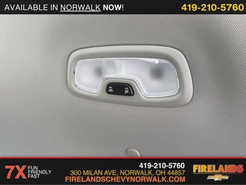 New 2025 Chevrolet Trax LT w/ Sunroof Package image 35