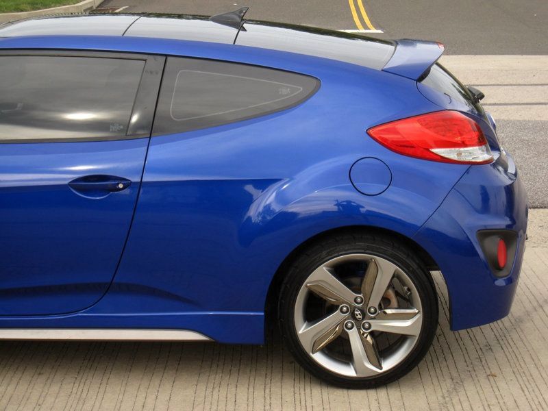 Used 2013 Hyundai Veloster Turbo w/ Ultimate Pkg FWD image 8