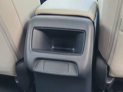 Certified 2024 Honda HR-V LX image 6