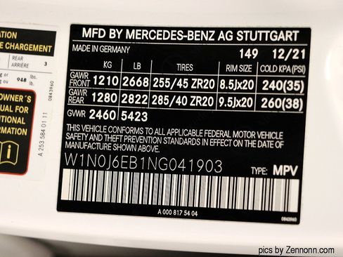 Used 2022 Mercedes-Benz GLC 43 AMG AMG GLC 43 image 42