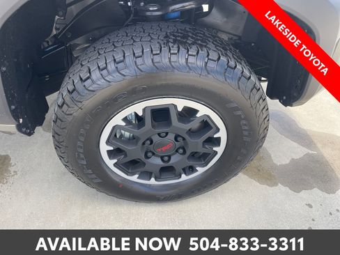 Certified 2026 Toyota Tacoma TRD Off-Road AWD/4WD image 12