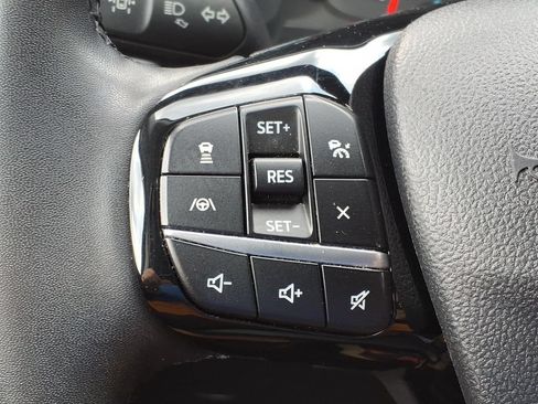 Used 2022 Ford Escape SEL AWD/4WD image 11