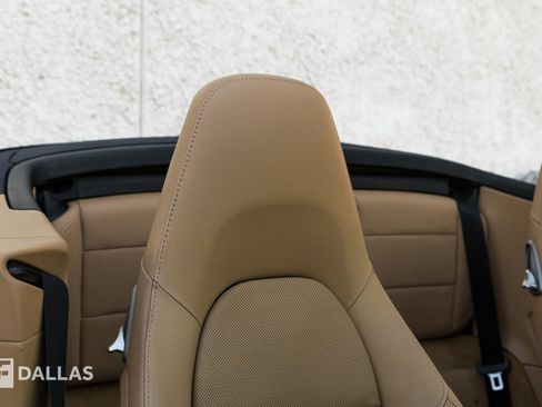 Used 2015 Porsche 911 Carrera image 31