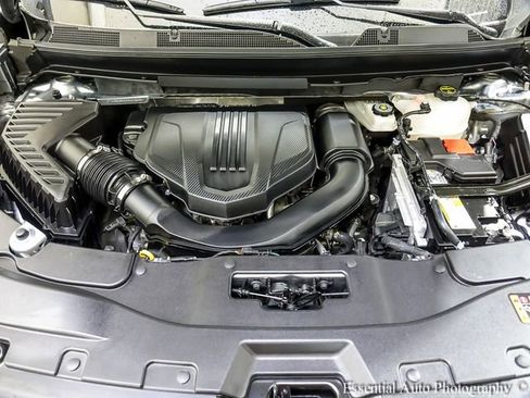 Used 2026 GMC Acadia Elevation w/ Elevation Premium Package AWD/4WD image 28