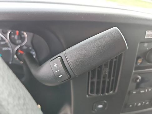 Used 2023 Chevrolet Express 3500 LT w/ LT Preferred Equipment Group RWD image 15