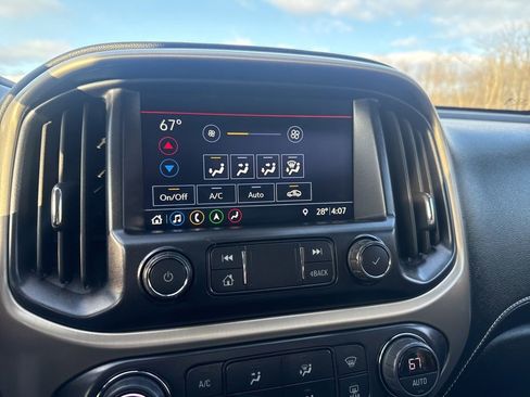 Used 2019 GMC Canyon Denali image 30