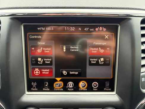 Used 2017 Jeep Grand Cherokee Trailhawk AWD/4WD image 22