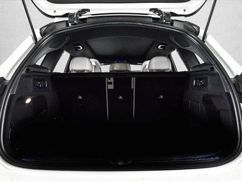 New 2026 Mercedes-Benz GLC 300 4MATIC image 6