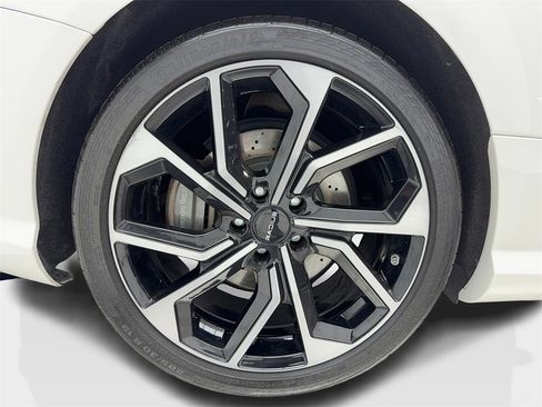 Used 2015 Mercedes-Benz SL 550 image 43