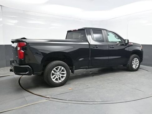 Used 2023 Chevrolet Silverado 1500 RST w/ Z71 Off-Road Package AWD/4WD image 7