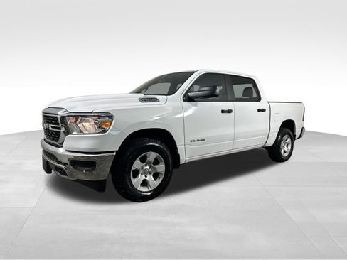 Used 2023 RAM 1500 Big Horn AWD/4WD image 2