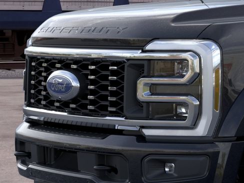 New 2026 Ford F450 Platinum AWD/4WD image 17