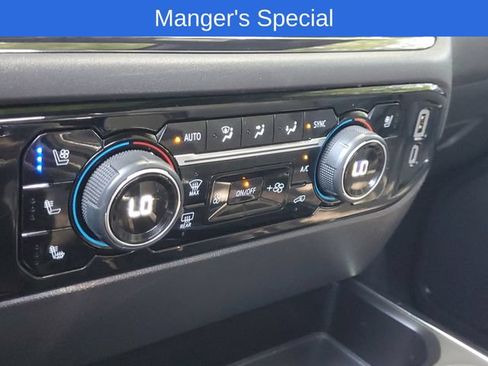 Used 2024 Chevrolet Silverado 1500 ZR2 w/ Technology Package AWD/4WD image 25