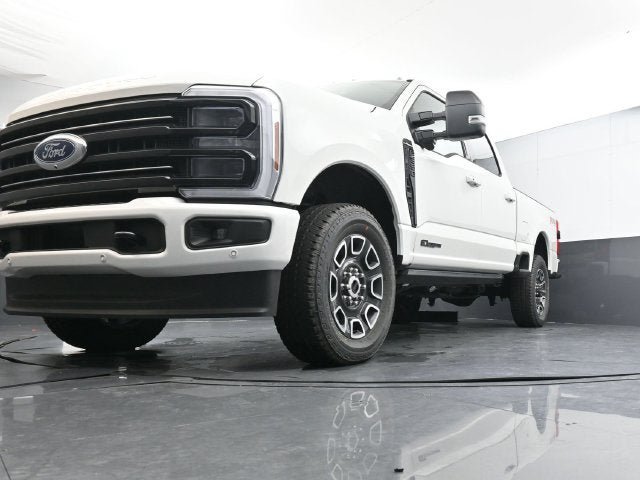Used 2026 Ford F350 Platinum AWD/4WD image 23