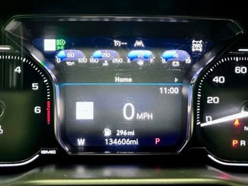 Used 2019 GMC Sierra 1500 Denali w/ Denali Ultimate Package AWD/4WD image 22