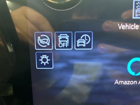 New 2024 Chevrolet Blazer EV LT image 24