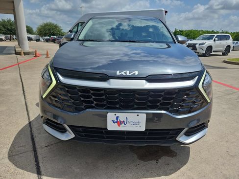 Used 2021 Kia Sorento S w/ Panoramic Sunroof Package AWD/4WD image 3