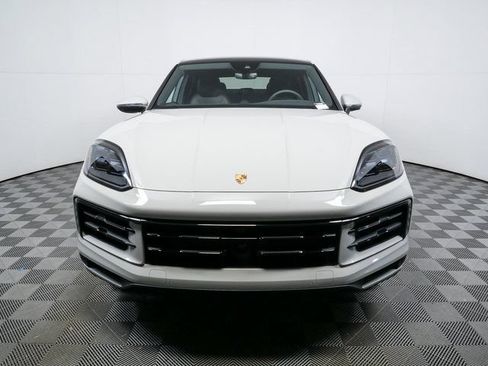 Certified 2026 Porsche Cayenne Coupe AWD/4WD image 35