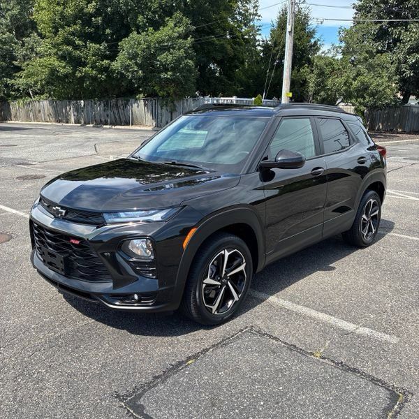 Used 2023 Chevrolet TrailBlazer RS w/ Convenience Package AWD/4WD image 4