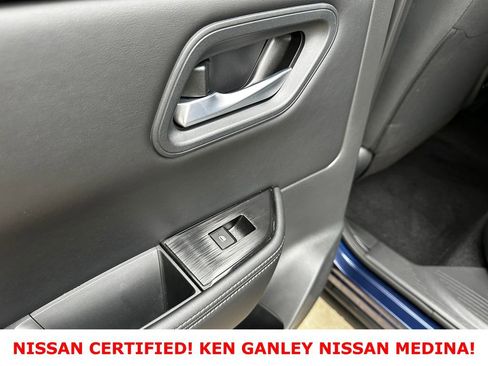 Certified 2026 Nissan Rogue SV AWD/4WD image 40
