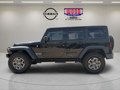 Used 2018 Jeep Wrangler Unlimited Rubicon w/ Dual Top Group AWD/4WD image 5