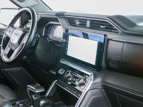 Used 2023 GMC Sierra 1500 Denali AWD/4WD image 29