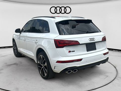 Used 2024 Audi SQ5 Premium Plus w/ Premium Plus Package AWD/4WD image 5