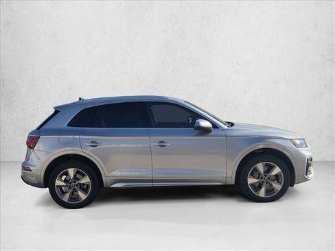 Certified 2023 Audi Q5 2.0T Premium Plus w/ Premium Plus Package image 4