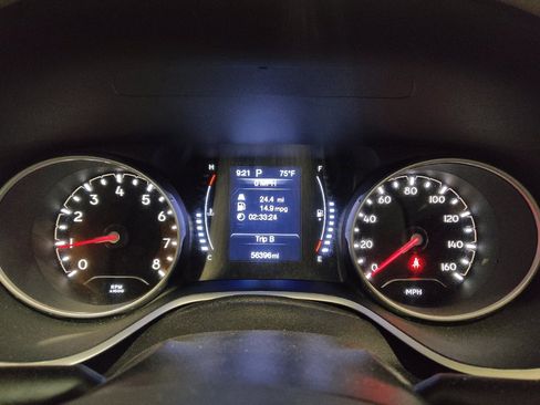 Used 2020 Jeep Compass Latitude FWD image 23