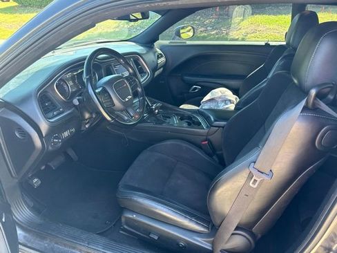 Used 2021 Dodge Challenger GT w/ Plus Package RWD image 9