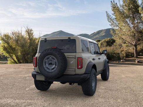 New 2025 Ford Bronco Badlands w/ Sasquatch Package image 8