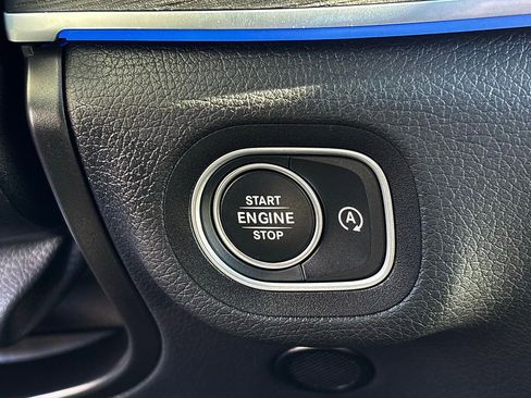 Used 2025 Mercedes-Benz GLE 450 4MATIC image 22