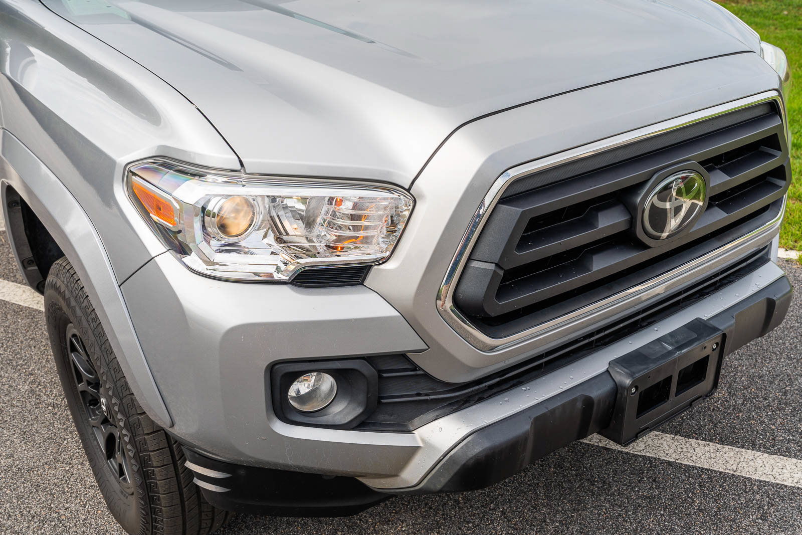 Used 2021 Toyota Tacoma SR5 RWD image 10