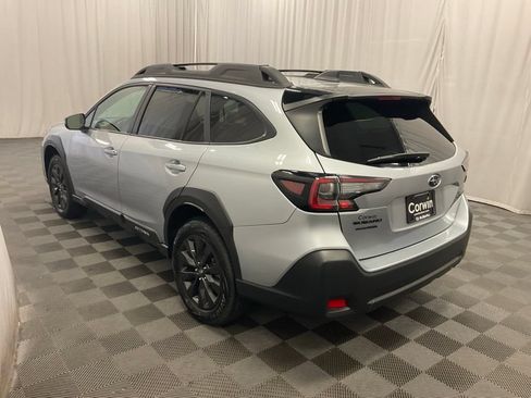 Used 2025 Subaru Outback Onyx Edition AWD/4WD image 2