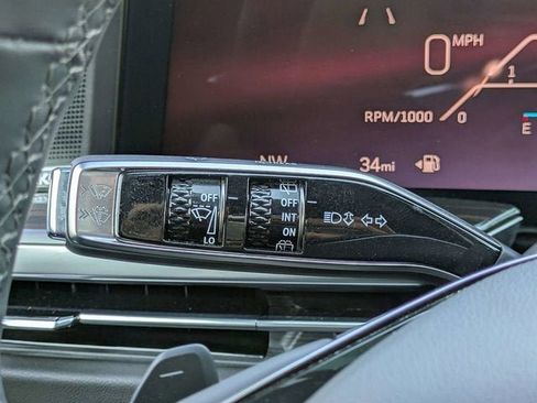 New 2026 Cadillac Escalade 2WD image 34