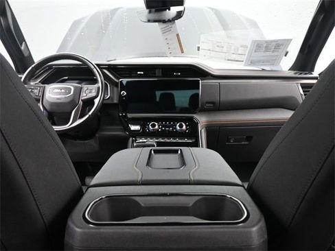 Used 2022 GMC Sierra 1500 AT4 w/ Technology Package image 24