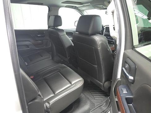 Used 2018 GMC Sierra 1500 SLT AWD/4WD image 17