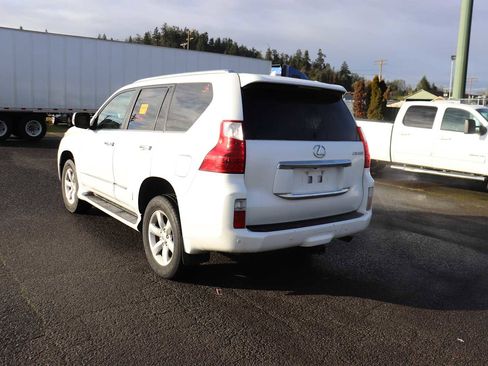 Used 2013 Lexus GX 460 image 7