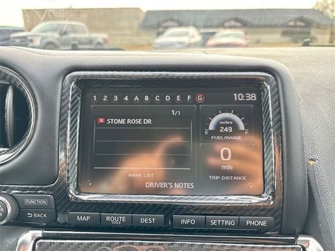 Used 2010 Nissan GT-R Premium image 34
