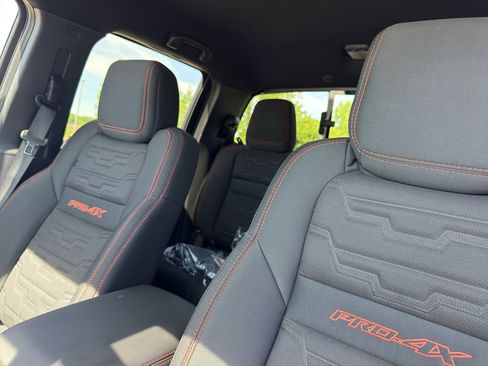 New 2026 Nissan Frontier PRO-4X AWD/4WD image 29