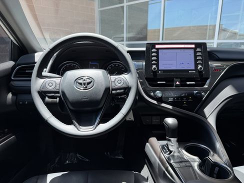 Used 2024 Toyota Camry SE FWD image 16