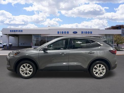 Certified 2024 Ford Escape Active image 7